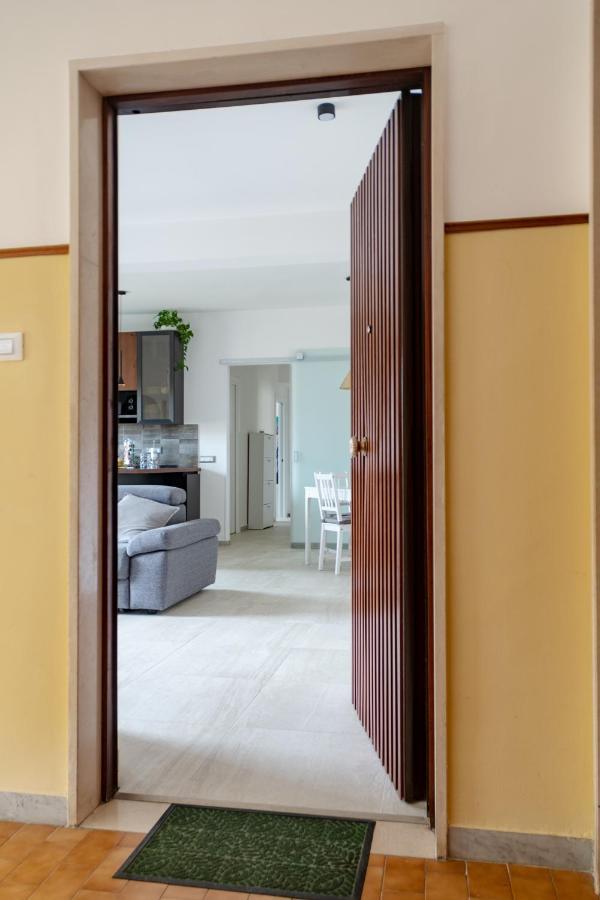 Appartamento Tutto Ristrutturato Terracina Ngoại thất bức ảnh