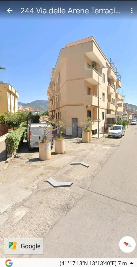 Appartamento Tutto Ristrutturato Terracina Ngoại thất bức ảnh