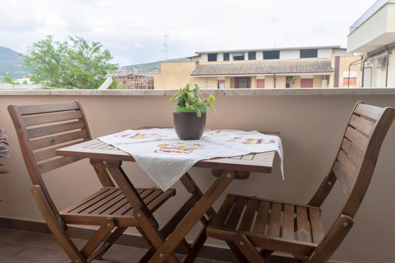 Appartamento Tutto Ristrutturato Terracina Ngoại thất bức ảnh